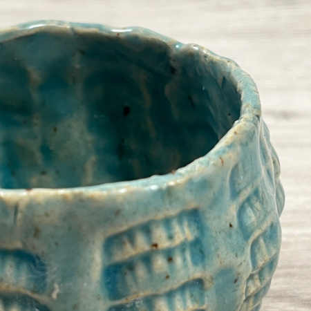 Jasnoturkusowa Czarka we Wzorki