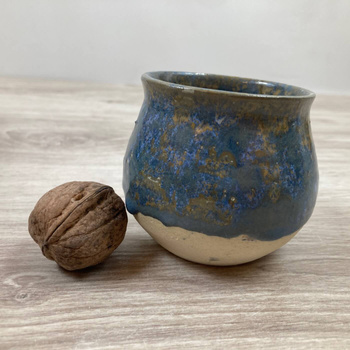 Szaro-brązowa rustykalna błyszcząca czarka