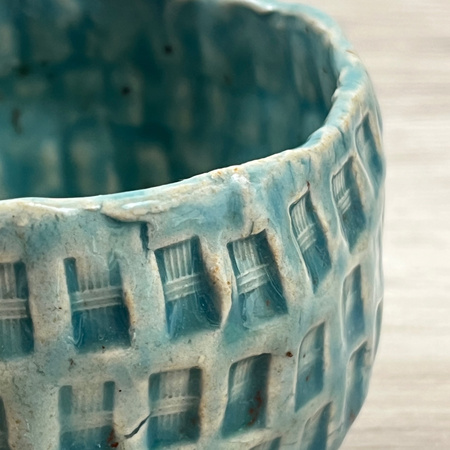 Jasnoturkusowa Czarka we Wzorki