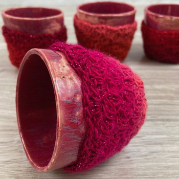 Malinowo-Szara Czarka w Ubranku